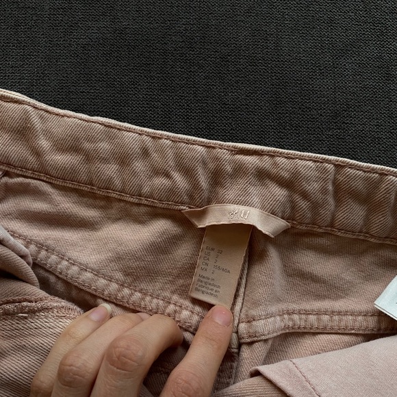 H&M light pink denim skirt - Picture 3 of 4